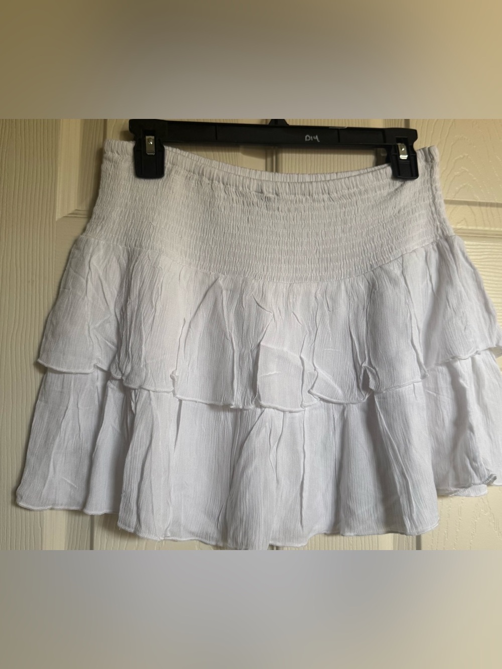 NWT Love Tree White Tiered Skirt with Smocked Waist, Size Large